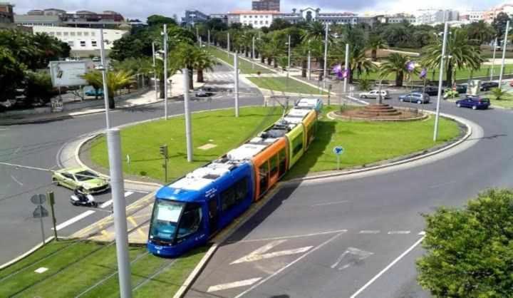 Confortable Vivienda En La Laguna A 5 Min Tranvia Екстер'єр фото