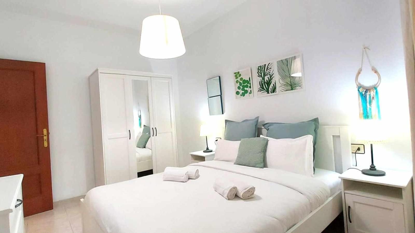 Confortable Vivienda En La Laguna A 5 Min Tranvia Екстер'єр фото